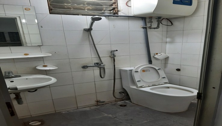 CHO THUÊ NHÀ RIÊNG NGÕ GIÁP BÁT 3 TẦNG, 3 NGỦ, 50M2, 11 TRIỆU, MT RỘNG 5M, ƯU TIÊN HỘ GIA ĐÌNH.